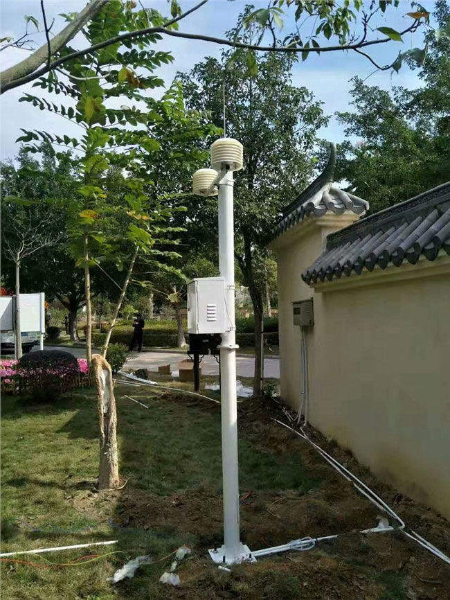 空气质量检测仪